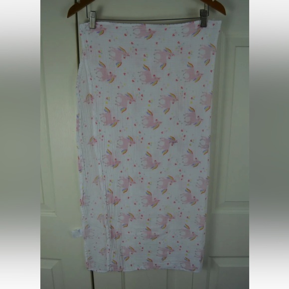 Lollypop Unicorn Rainbow Baby Swaddle Blanket Hearts Pink White Yellow Muslin - Picture 8 of 9